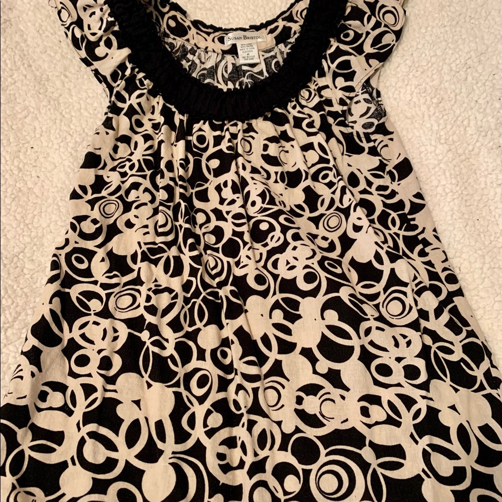 Susan Bristol cute shirt Black and Cream size Medium